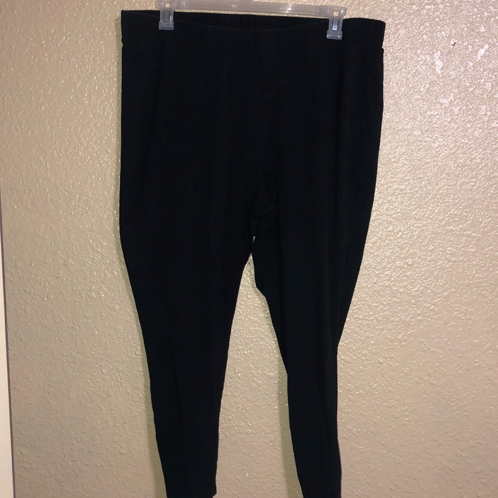 Torrid - Size 4 - Black Leggings with Lace Detail